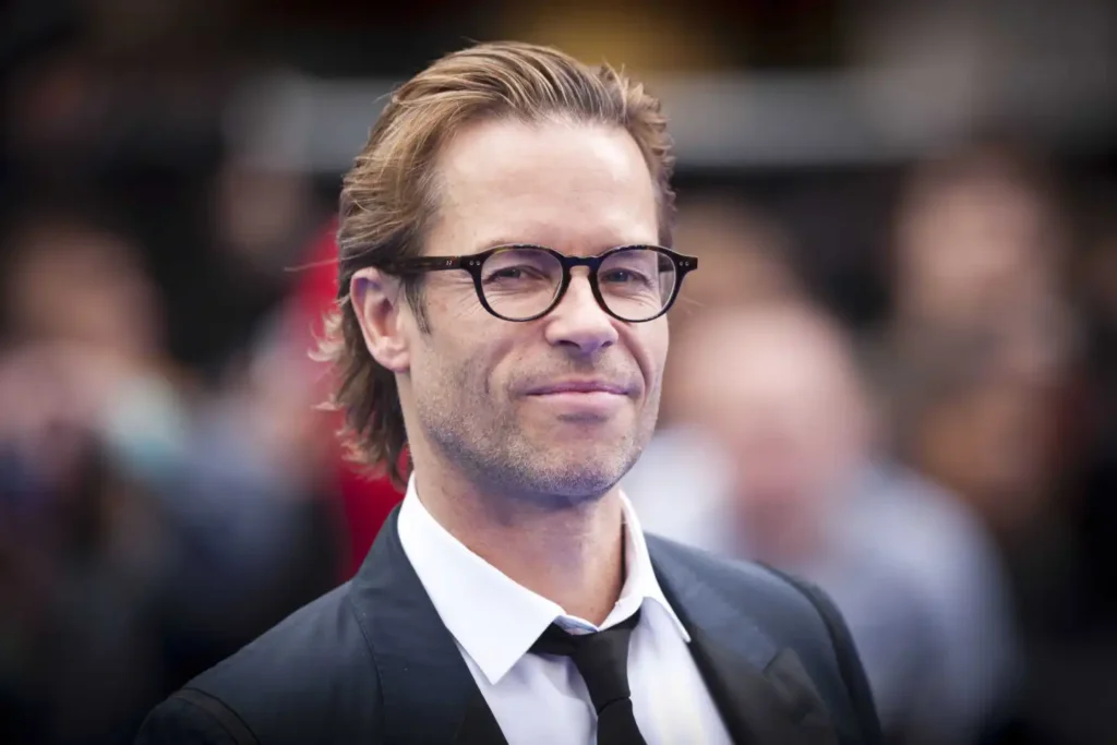 Guy Pearce Issues Apology After Sharing “Inaccurate and Harmful” Posts While Expressing Support for Palestine