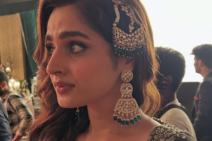 Ayesha Khan’s ‘Shararat’