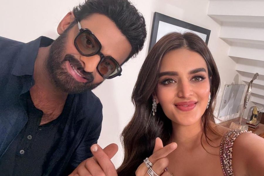 Nidhhi Agerwal’s ‘Not AI’ Selfie With Prabhas