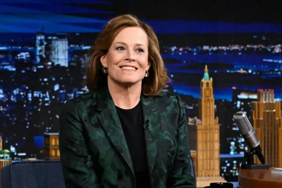 THE TONIGHT SHOW STARRING JIMMY FALLON.