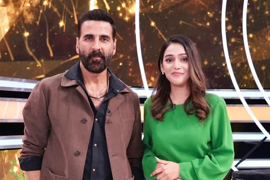 Akshay Kumar Jokes About ‘Donating a Kidney’ as RJ Mahvash Tries Solving Puzzle Too Early on Wheel of Fortune India