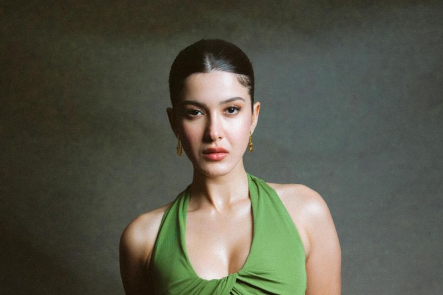 Shanaya Kapoor Reveals Ex Texted 5 Women on Vacation: “I Called Them Guilty Earrings”
