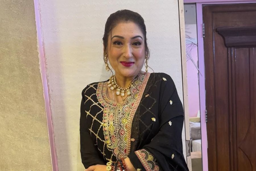 Sunita Ahuja Makes Bollywood Debut