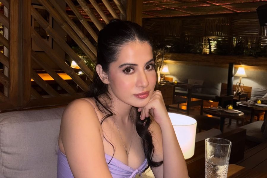 Uorfi Javed Shuts Down ‘Expelled From Islam’ Claims: “I Left Religion Long Ago”
