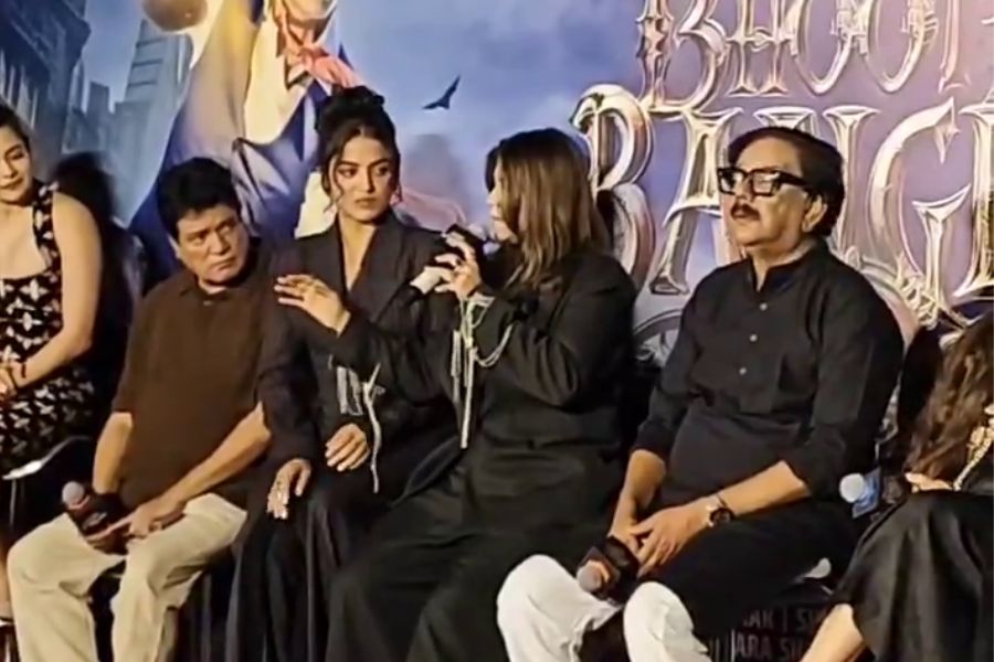 Ekta Kapoor Reveals Akshay Kumar Returned Her Money After Flop, Reunion Happens With ‘Bhooth Bangla’