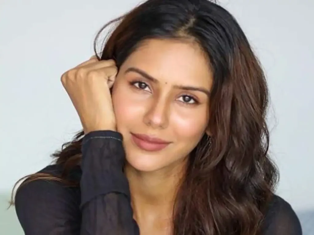 Sonam Bajwa Reveals Shocking Fan Story: “Her Engagement Broke Because Of Me”